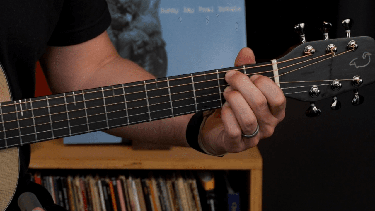 How to ACTUALLY Solo Over the V Chord