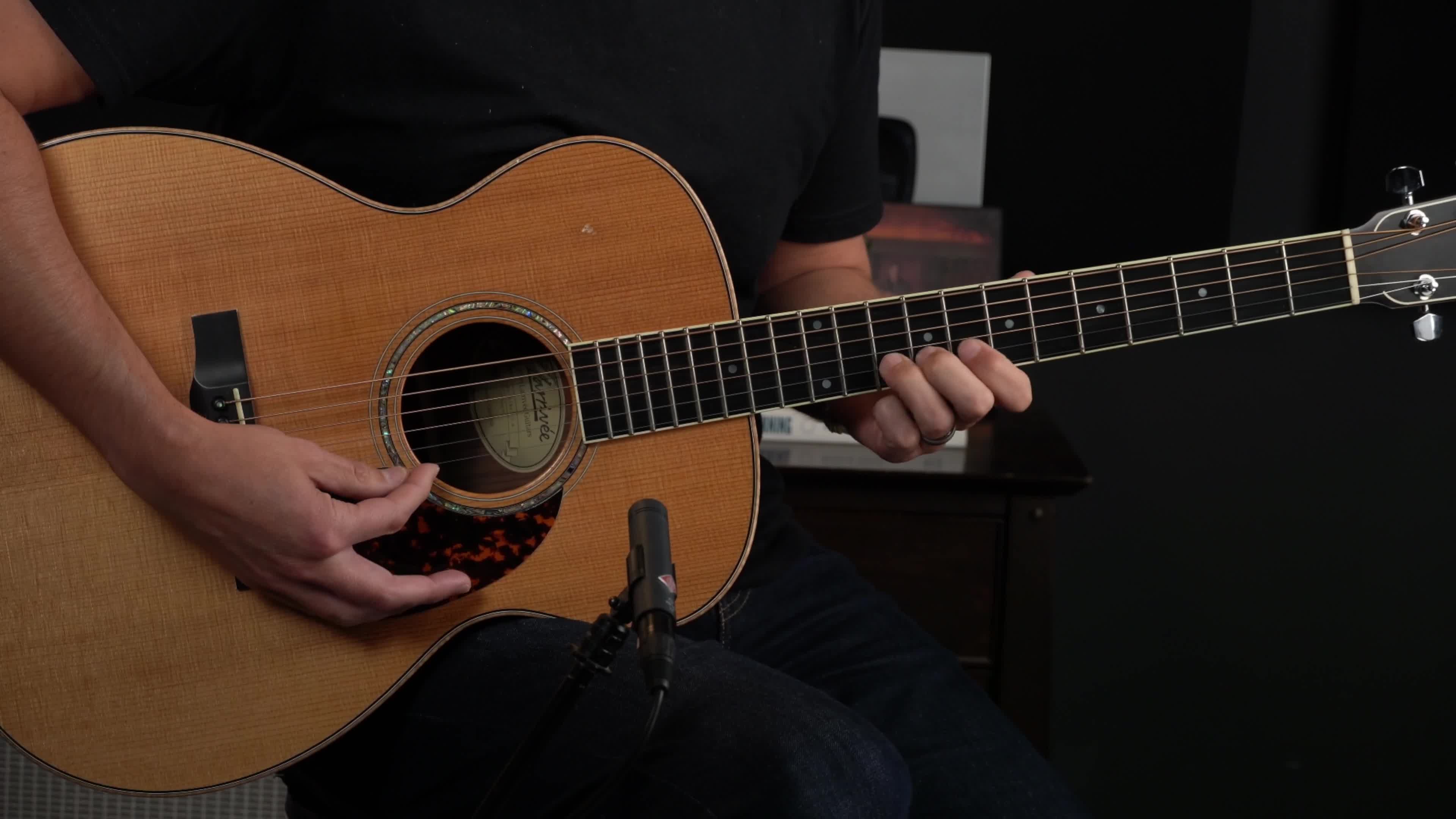 E7 Pathways: Connect Shapes for Better Blues Solos